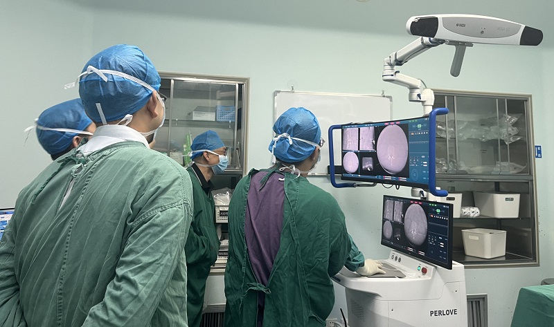 醫(yī)院使用骨科手術機器人